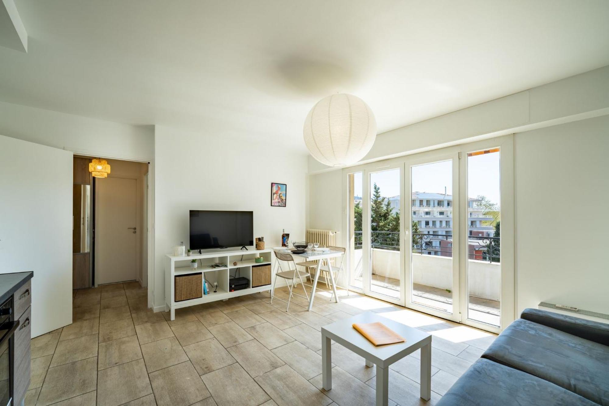 Apartment Instant Cannois Proche Plage, Gare, Palais Cannes